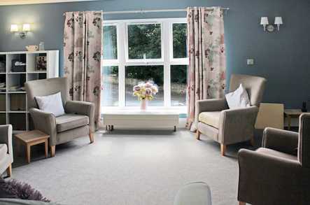 Dearne Hall care home Care Home Rotherham  - 3