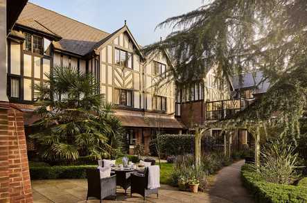 Hallmark Anya Court Care Home Rugby  - 1