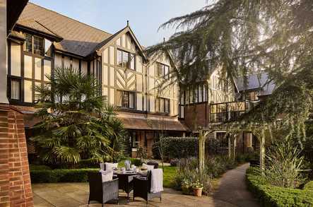 Hallmark Anya Court Care Home Rugby  - 1