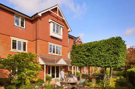 Hallmark Alexandra Grange Care Home Wokingham  - 1