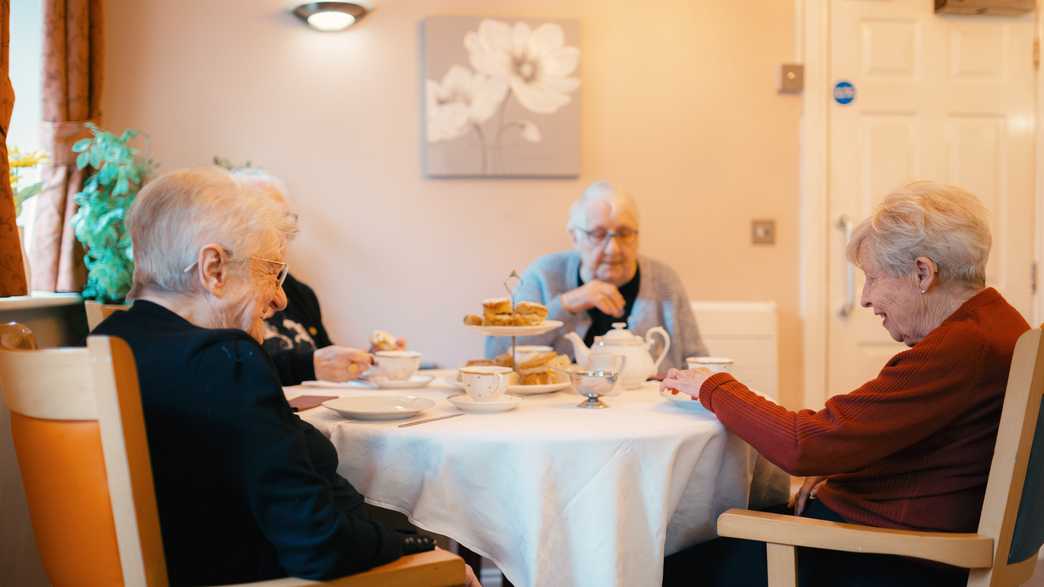 Oaklands Rest Home Care Home Southampton activities-carousel - 3