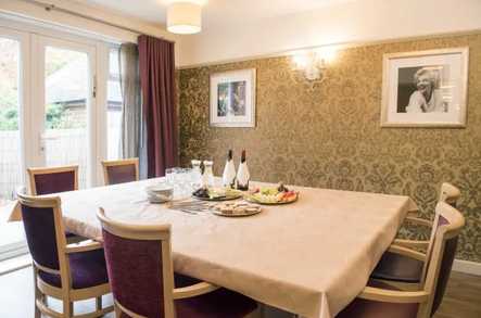The Links Care Home Broadstone  - 5