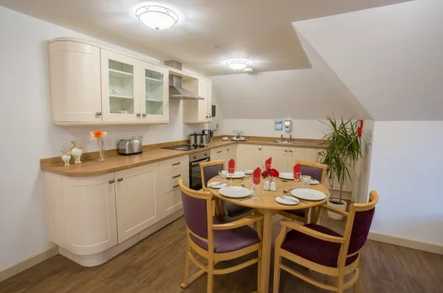 The Links Care Home Broadstone  - 2