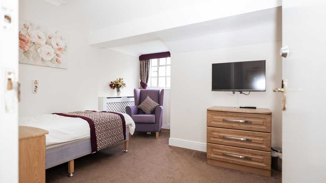 Valentine House Care Home Witham accommodation-carousel - 1
