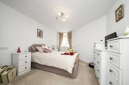 Eastland Grange 1 Bed Apartment image 3