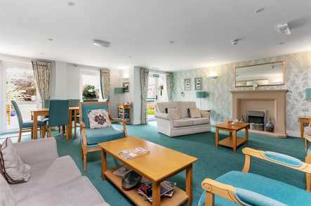 Eadhelm Court Retirement Living Edenbridge  - 2