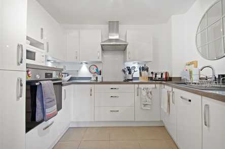 Eastland Grange 2 Bed Apartment image 2