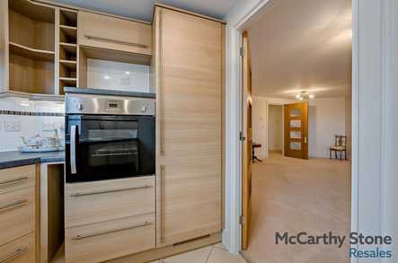 Typical 1 Bed Apartment image 1