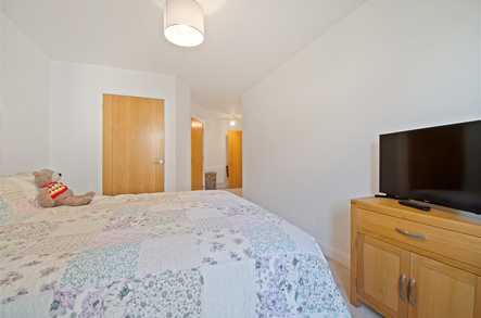 Eastland Grange 2 Bed Apartment image 3