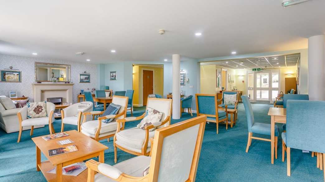 Hollis Court Retirement Living Malton lifestyle-carousel - 1