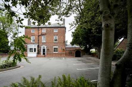 Lane House Residential Care Home Care Home Tamworth  - 1