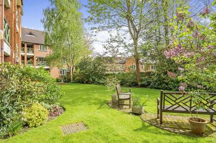 Deerhurst Court Retirement Living Solihull  - 4