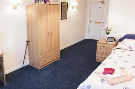 Regent Residential Care Home Care Home Worcester  - 4