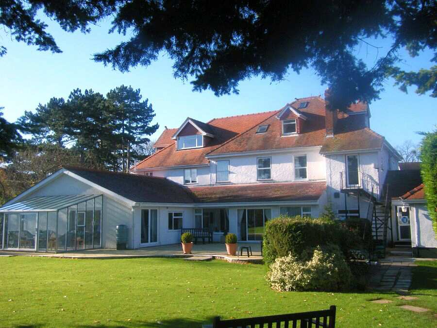 Hampton House Care Home Cheltenham, GL53 0BN