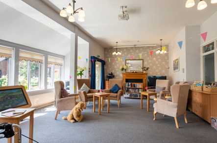 Brendoncare Froxfield Care Home Marlborough  - 4