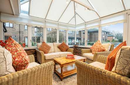 Tiddington Court Retirement Living Stratford Upon Avon  - 5