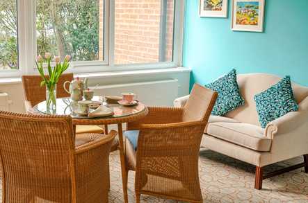 Pinner Court Retirement Living Birmingham  - 4