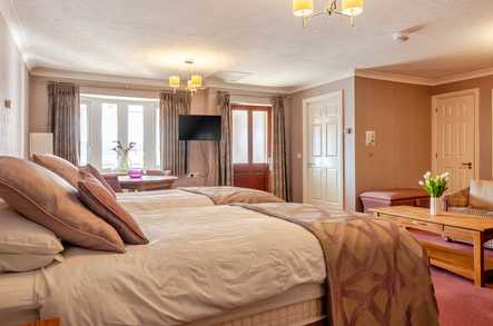 Pinner Court Retirement Living Birmingham  - 5