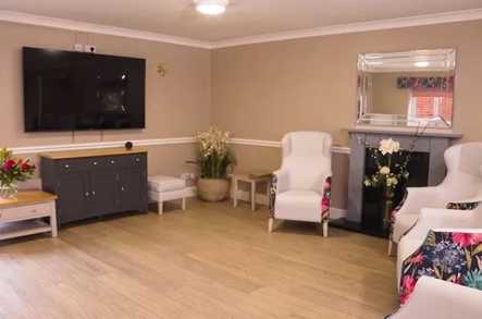 Weston Park Care Home EMI Care Home Macclesfield  - 3