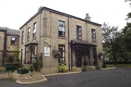 Parkhill Nursing Home Care Home Stalybridge  - 1