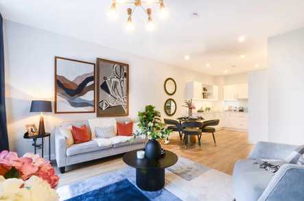 14 Addlestone image 1