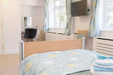 Westcombe Park Care Home Care Home London  - 4