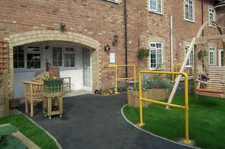 Hunter's Lodge Care Home Melton Mowbray  - 1