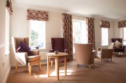 Azalea Court Care Home Enfield  - 3