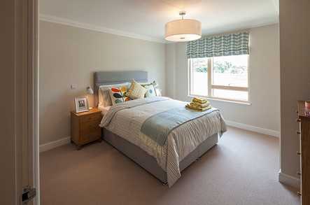 Lynwood Village image 1