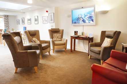 Borovere Care Home Alton  - 2