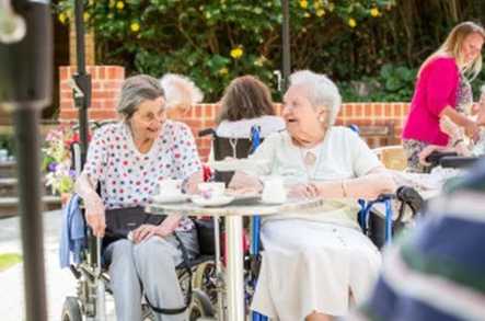 Warwick Park Care Home Care Home Tunbridge Wells  - 5