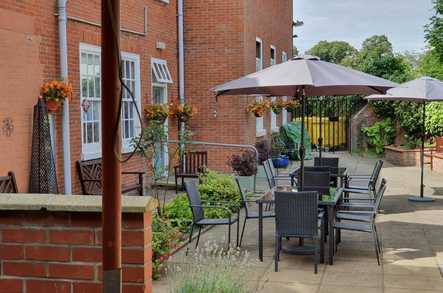 The Georgians Nursing Home Care Home Boston  - 2