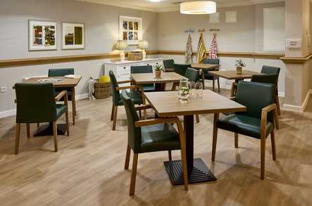 Brampton Manor Care Home Newmarket  - 5