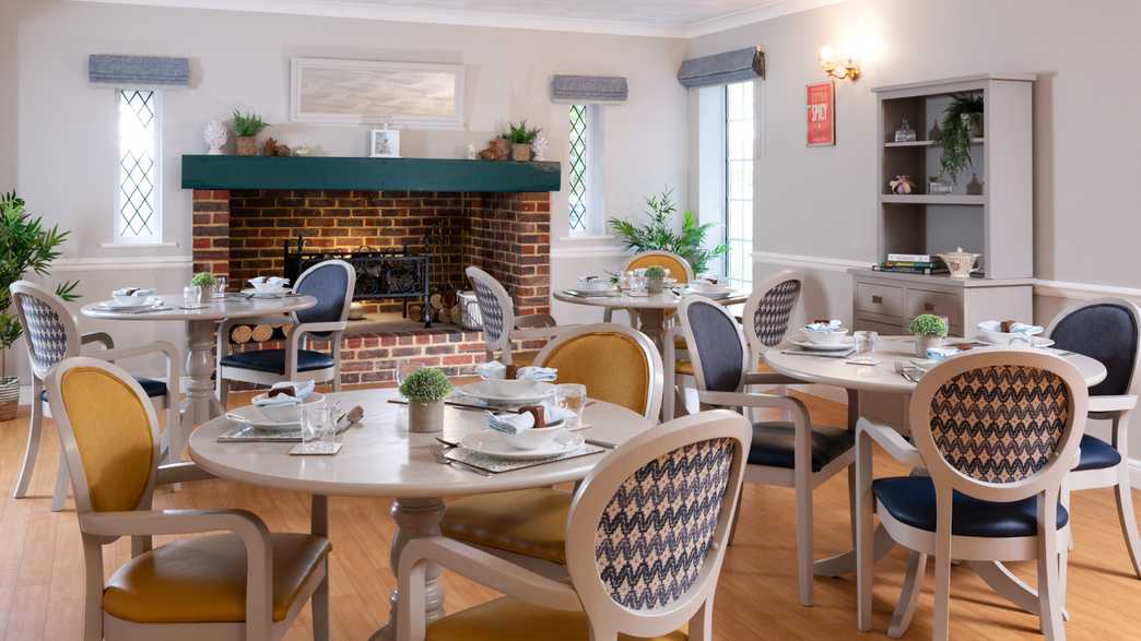 Withens Nursing Home Care Home Southfleet meals-carousel - 10