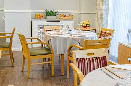 Guide Lane Nursing Home Care Home Manchester  - 2