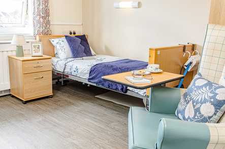 Guide Lane Nursing Home Care Home Manchester  - 2