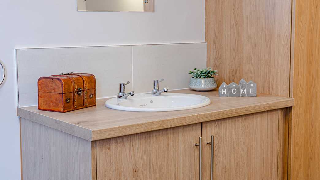 Silverwood (Nottingham) Care Home Nottingham accommodation-carousel - 2