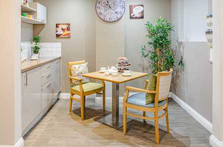 Aston House Care Home Care Home Hayes  - 4