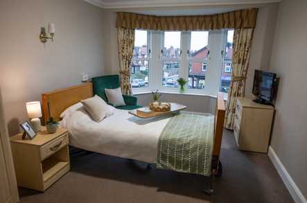 Sunnyview House Care Home Leeds  - 3