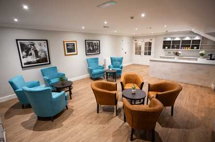 Sunnyview House Care Home Leeds  - 5