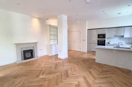Apartment 17 image 1