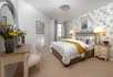 Hollis Court One Bedroom Apartment image 2
