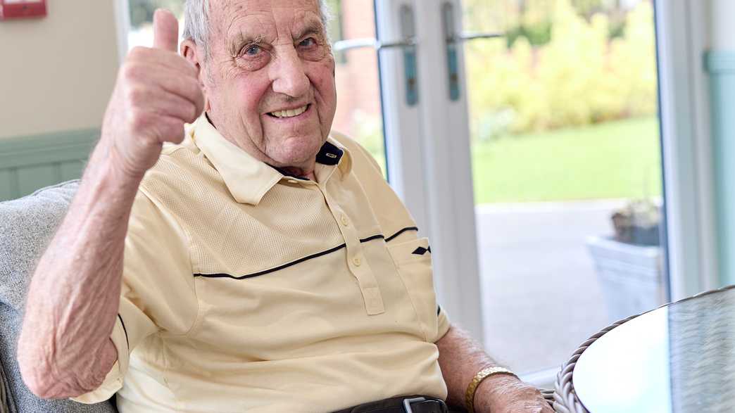 Flowers Manor Care Home Care Home Chippenham activities-carousel - 4