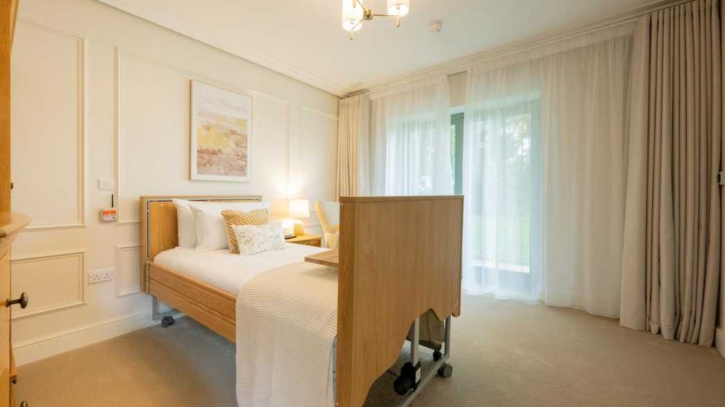 Bartlett's Residential Home Care Home Aylesbury accommodation-carousel - 2