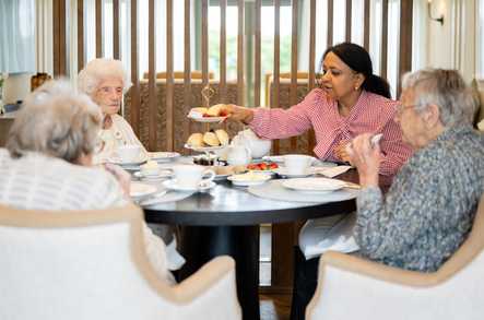 Bartlett's Residential Home Care Home Aylesbury  - 1
