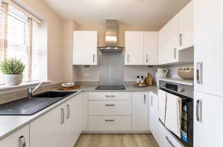Priory Place Retirement Living Studley  - 5