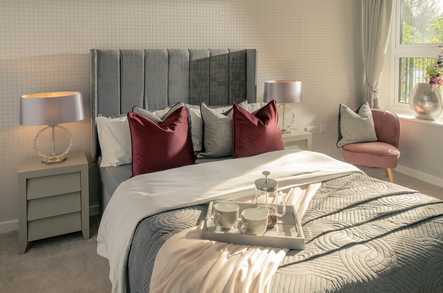 One-Bedroom Apartment image 1