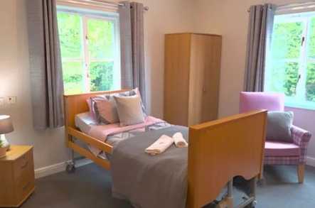 Laurel Bank Care Home Care Home Bradford  - 4