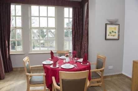 Heathland Court Care Home Care Home London  - 4