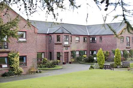 Queens Lodge Nursing Home Care Home Blackburn  - 5
